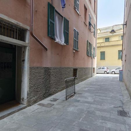 ジェノヴァJoivy Warm Family Flat For 9, Near Porto Anticoアパートメント エクステリア 写真