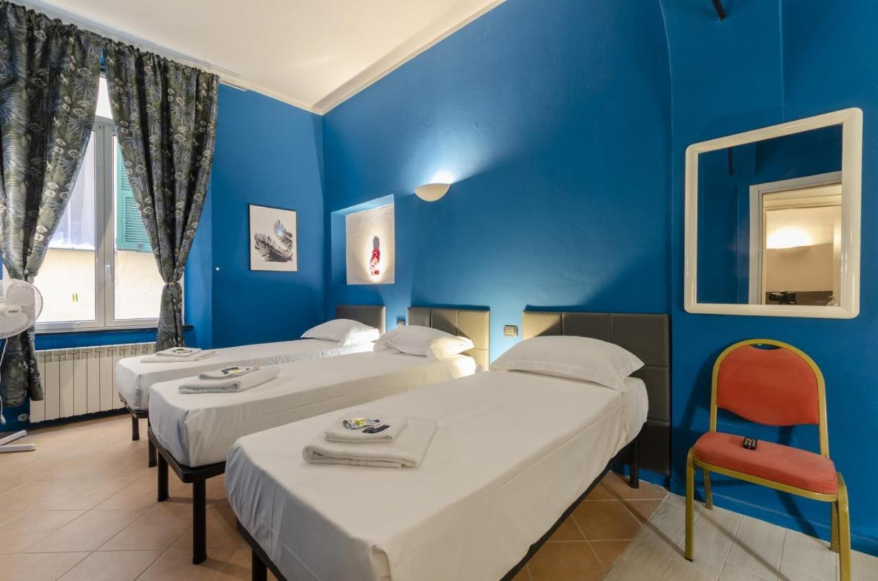 ジェノヴァJoivy Warm Family Flat For 9, Near Porto Anticoアパートメント エクステリア 写真