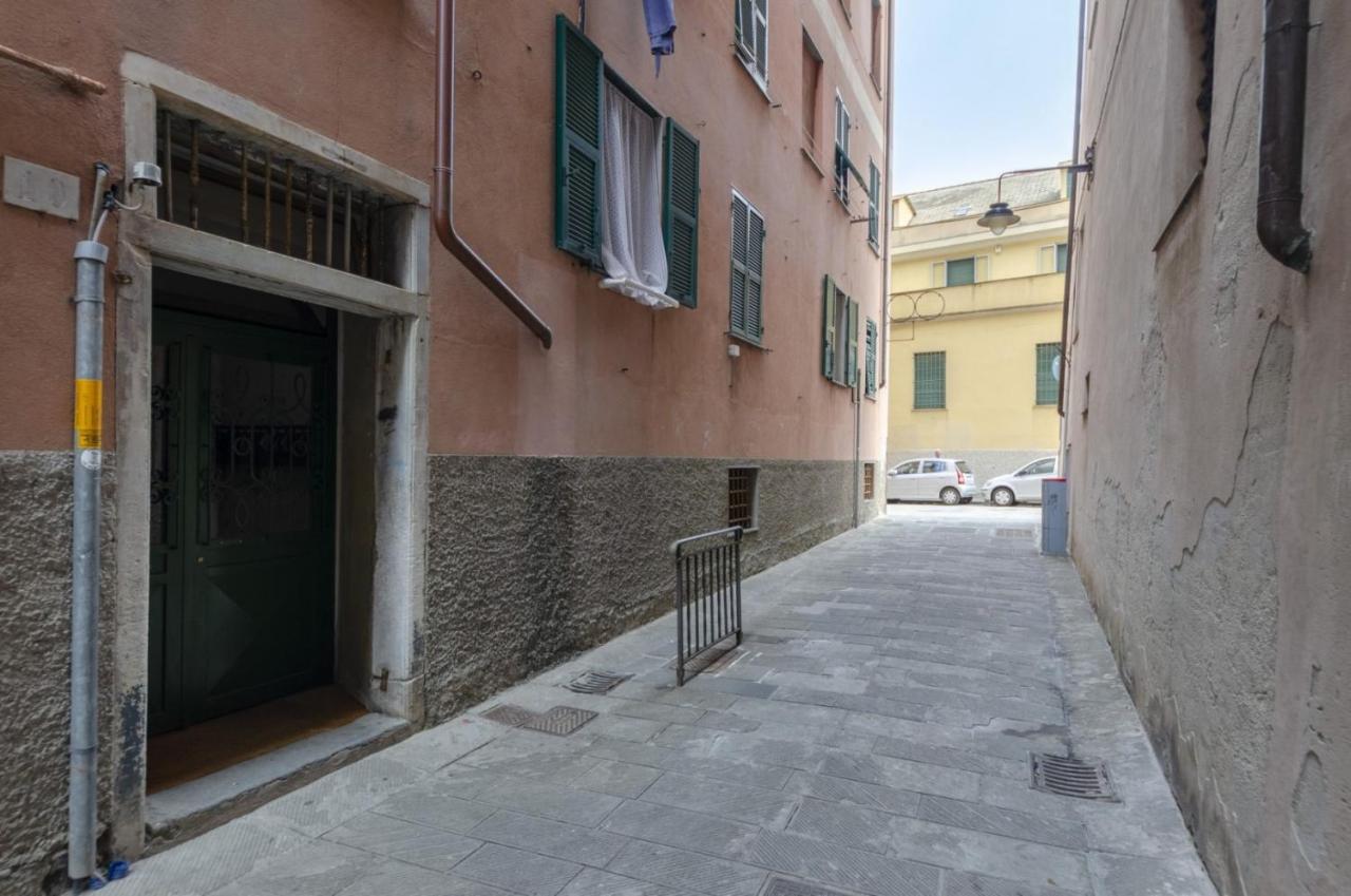 ジェノヴァJoivy Warm Family Flat For 9, Near Porto Anticoアパートメント エクステリア 写真